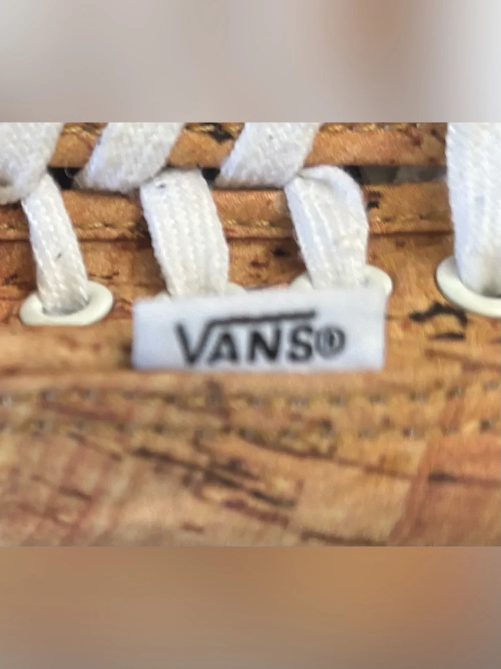 Vans off the wall men’s skateboarding shoes Sz 13 tan cork print